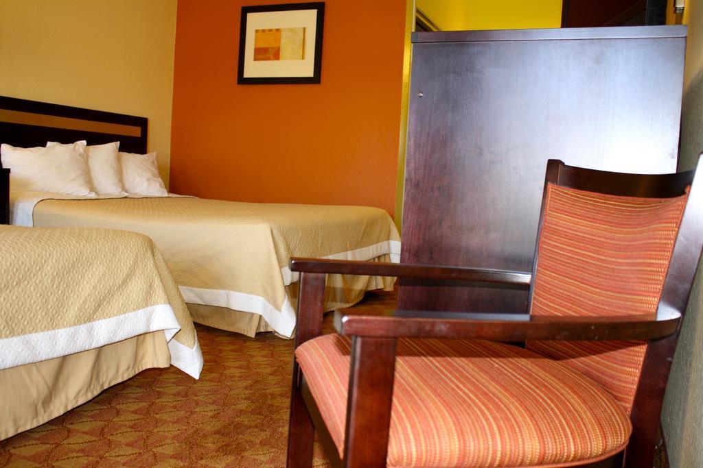 Days Inn By Wyndham גלוב מראה חיצוני תמונה