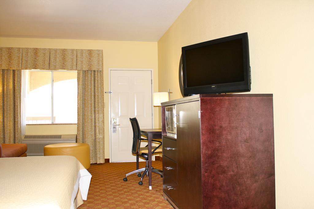 Days Inn By Wyndham גלוב מראה חיצוני תמונה