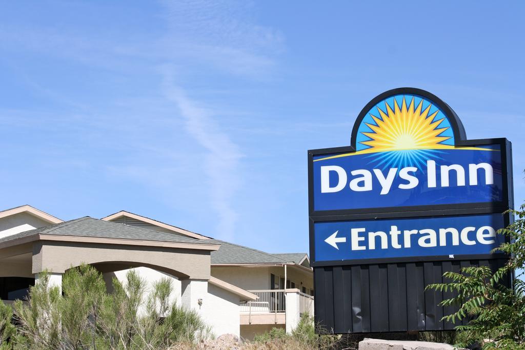 Days Inn By Wyndham גלוב מראה חיצוני תמונה