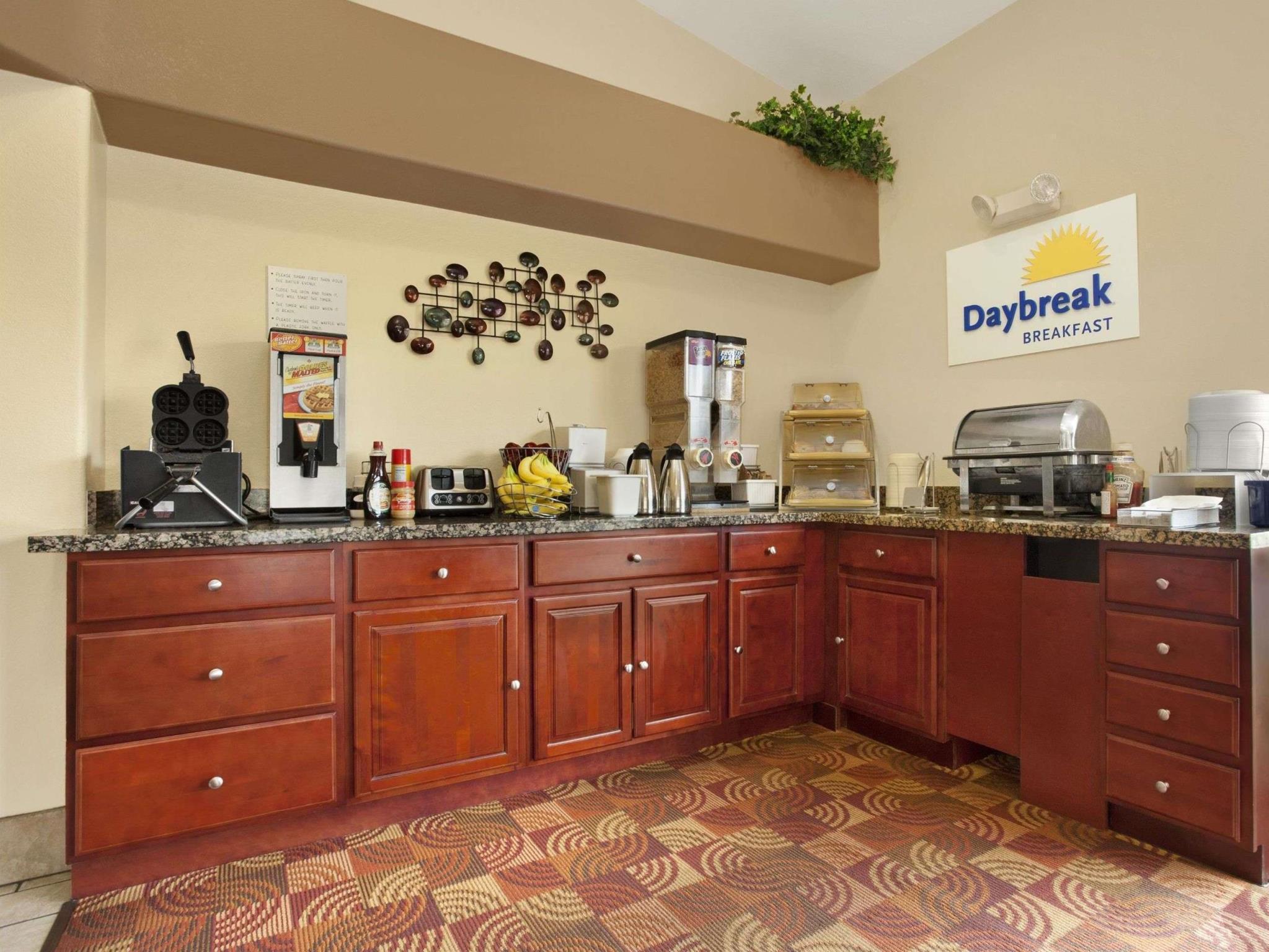 Days Inn By Wyndham גלוב מראה חיצוני תמונה
